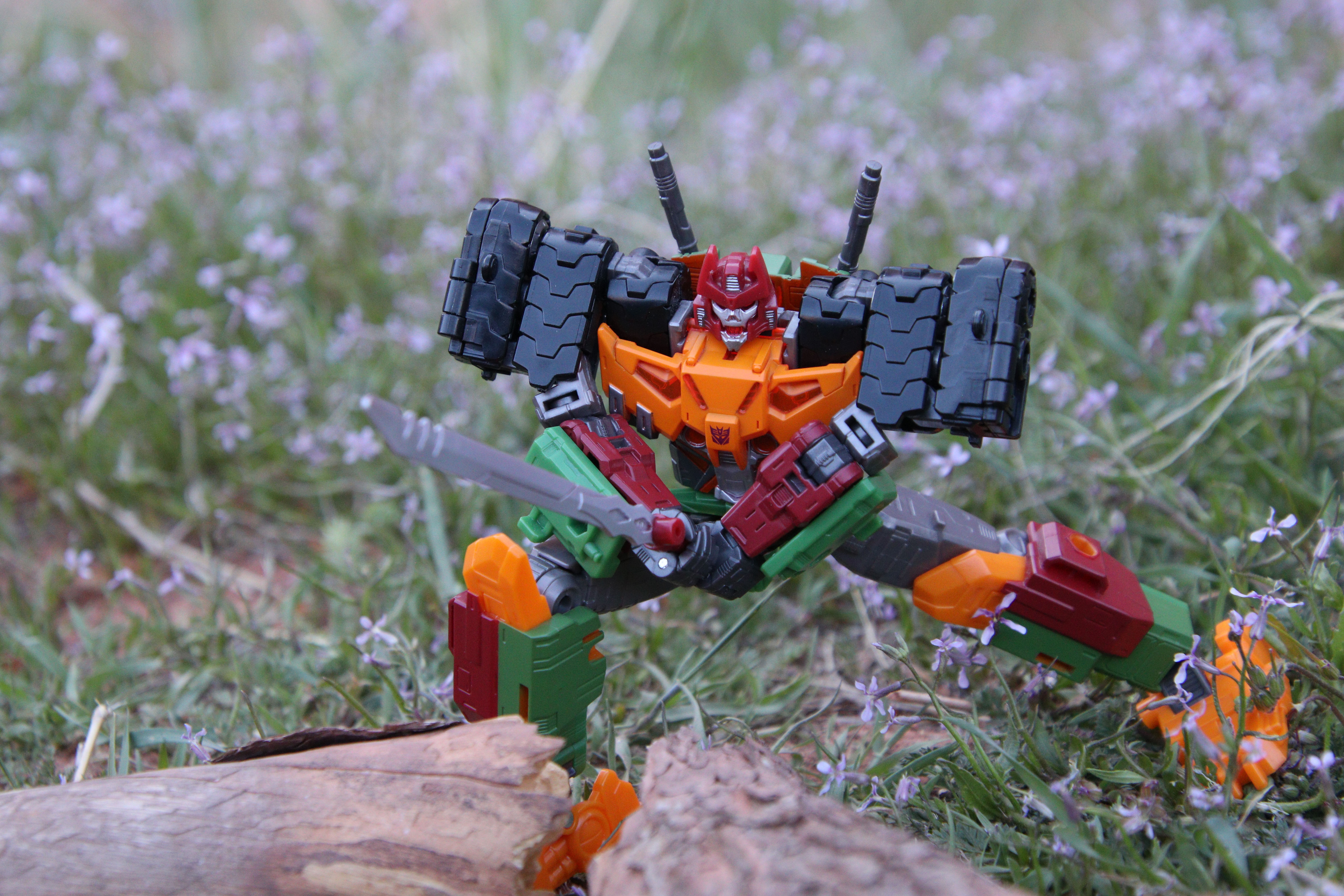 Transformers Legacy Bludgeon